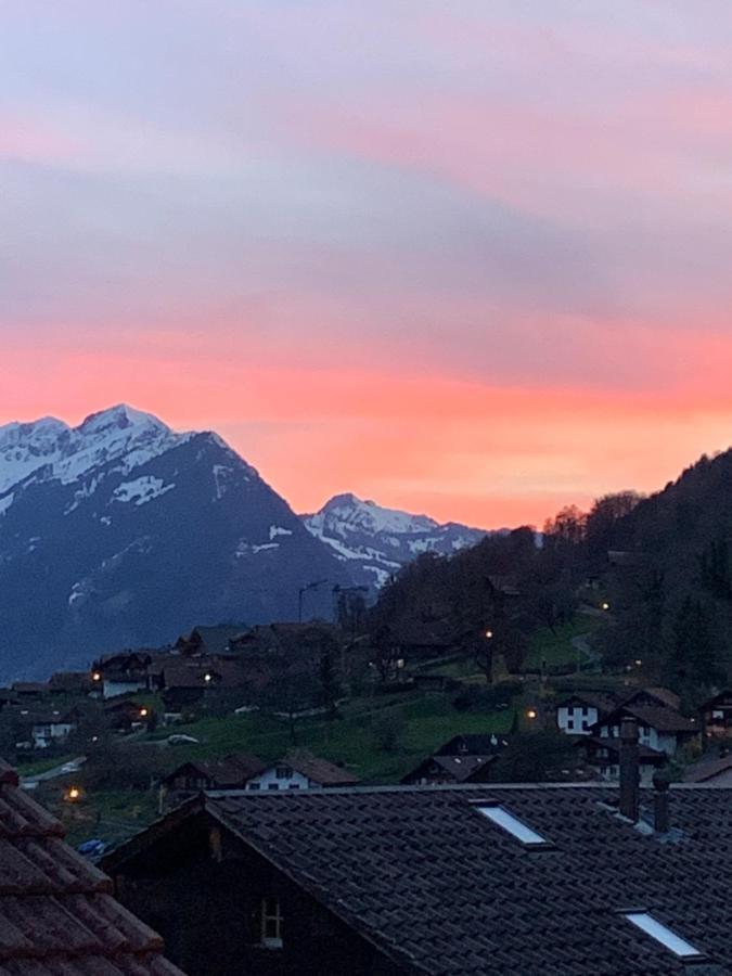 Hotel Roessli Oberried am Brienzersee Екстериор снимка